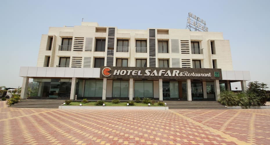 Hotel Safar Palace & Guest House, Ahmedabad 4